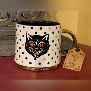 GLOBAL DESIGN CONNECTIONS Halloween Black Cat Black & White W/Gold Trim Mug